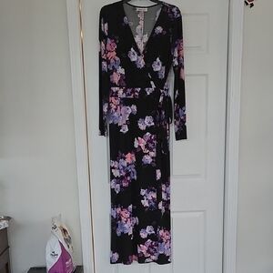 Jennifer Lopez Black Floral Long Sleeve Dress